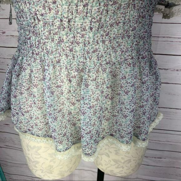 Cecico Women's Floral Off Cold Shoulder‎ Peplum Sheer Blouse Size Medium M - Picture 6 of 12